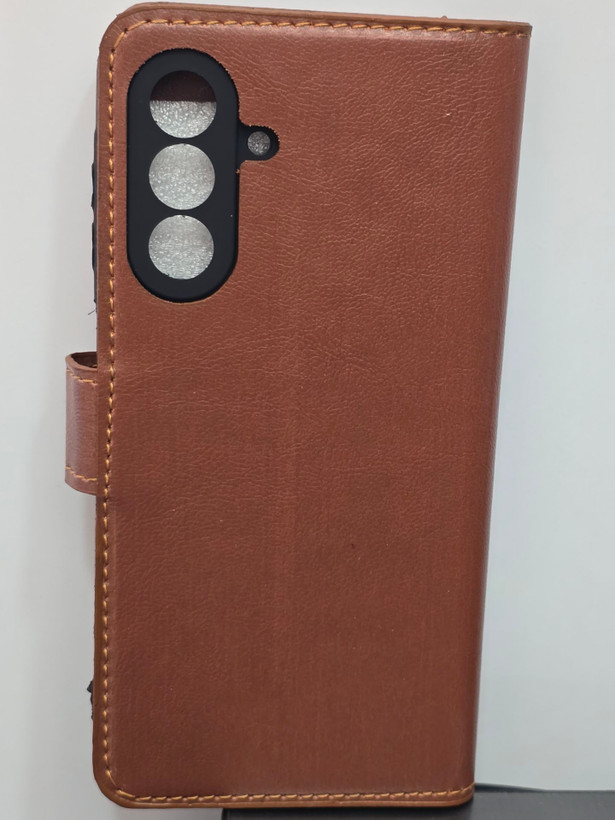 کیف چرمی مگنتی محافظ لنزدار سامسونگ Galaxy A26